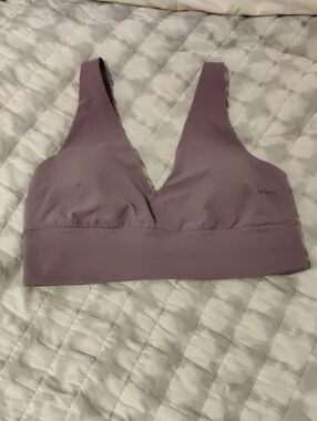 Lululemon Women Align V-Neck Bra lavender Buttery Soft Weightless Y2K Athletic